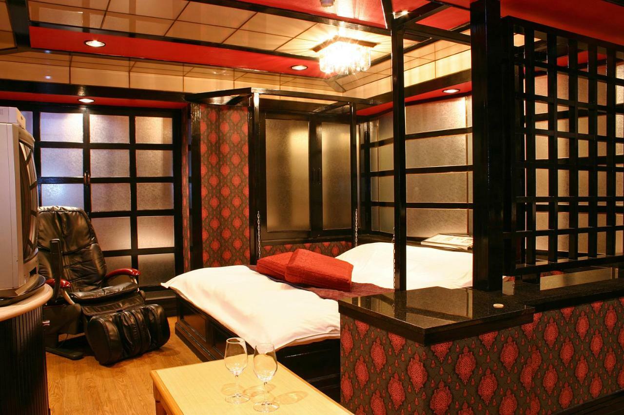 Hotel Chapel Story Sakaihigashi (Adults Only) Sakai  Habitación foto