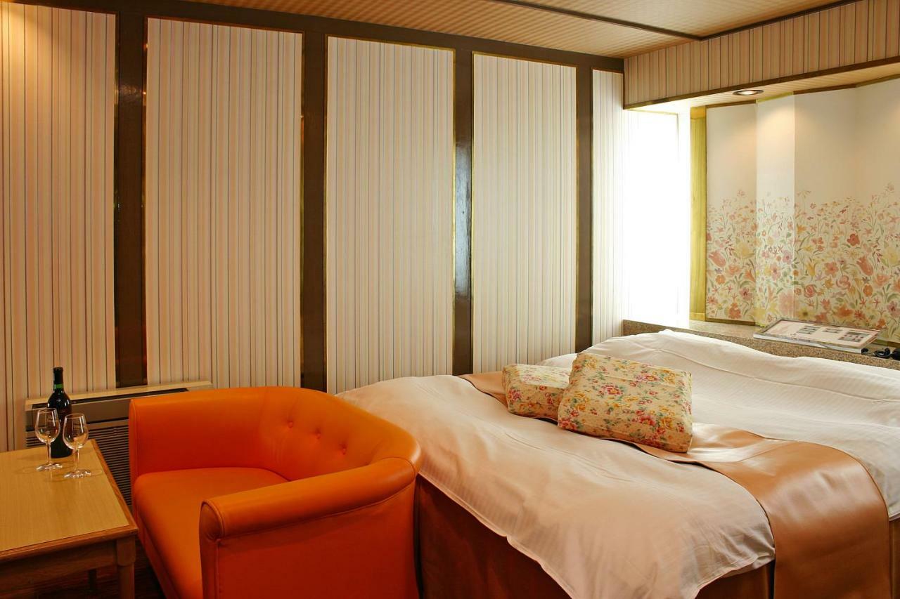 Hotel Chapel Story Sakaihigashi (Adults Only) Sakai  Exterior foto